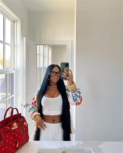 de'arra new girlfriend instagram|De'arra Taylor (@dearra) • Instagram photos and videos.